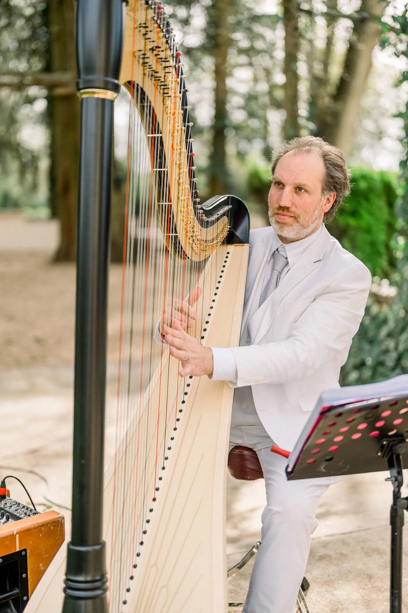 chateau-challain-music-enterntainment-events