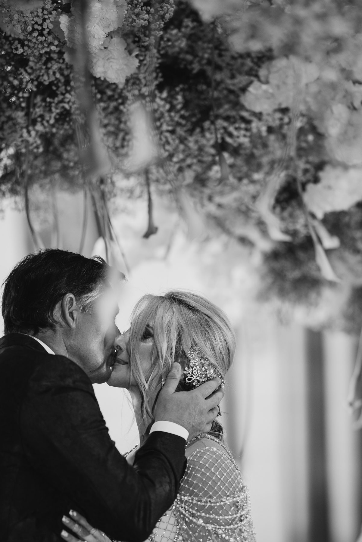 be a fairytale couple elope to a chateau
