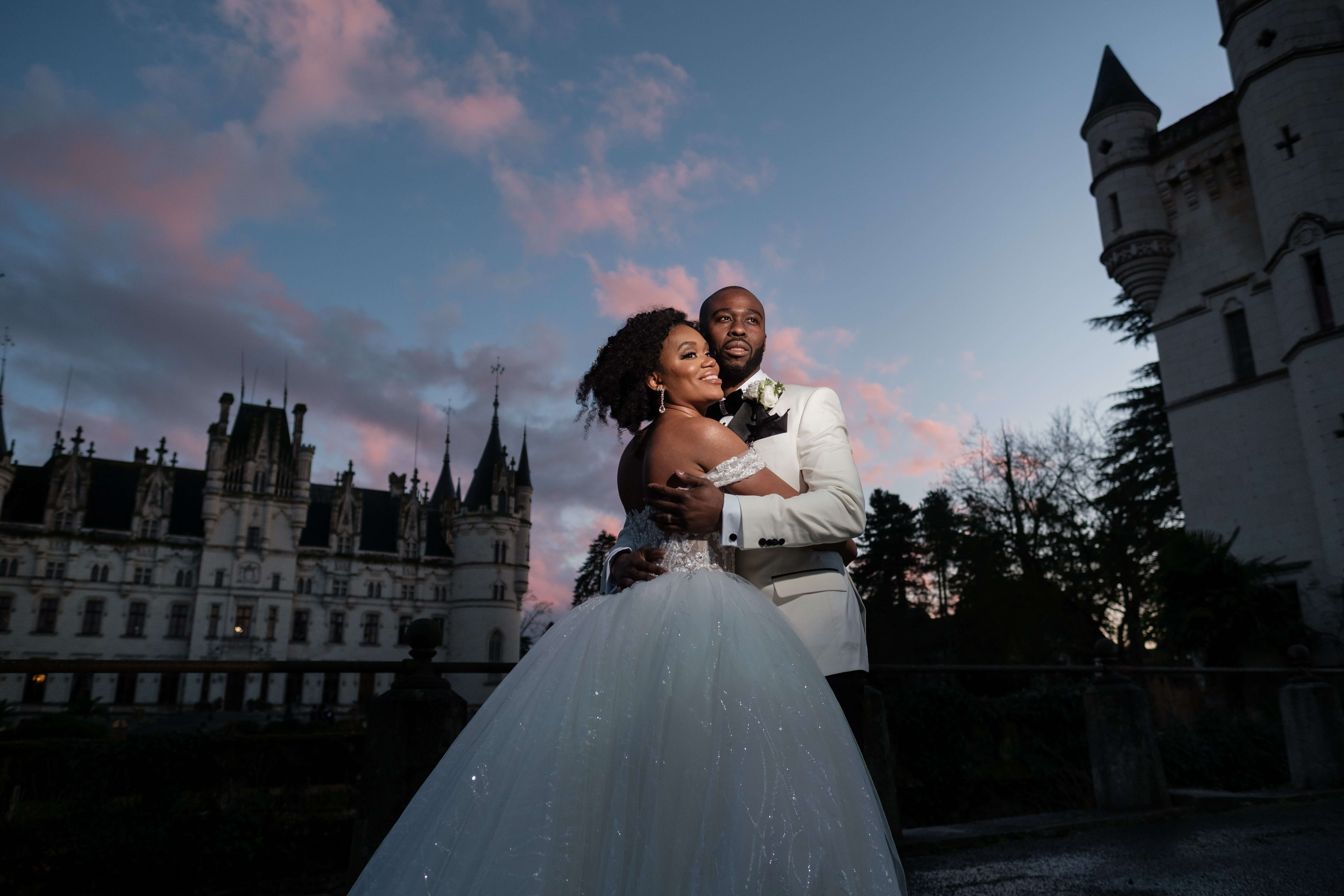 romantic couples elope to Loire Valley chateau